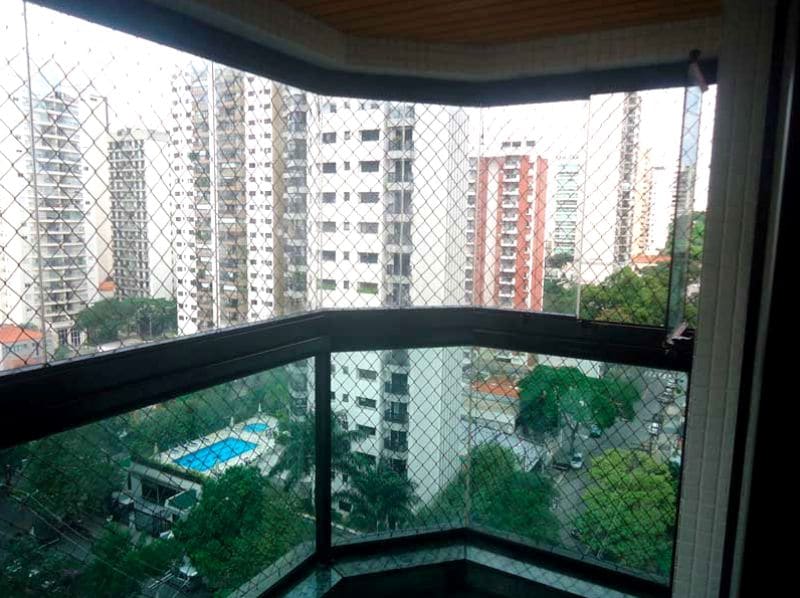 Como manter os vidros da sacada e quando realizar a manutenção