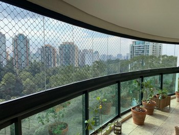 Revisão de Envidraçamento de Sacada